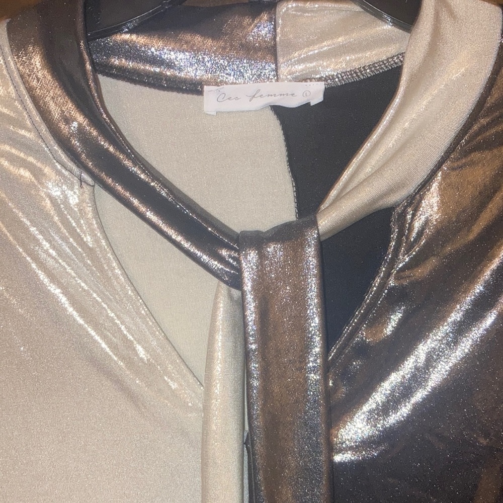 Ces Femme Metallic Silver and Cream/Gold Blouse - Picture 4 of 6